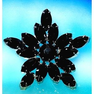 WEISS Signed MCM Star Brooch Black Rhinestone Prong Set Silver Tone 2" EUC!